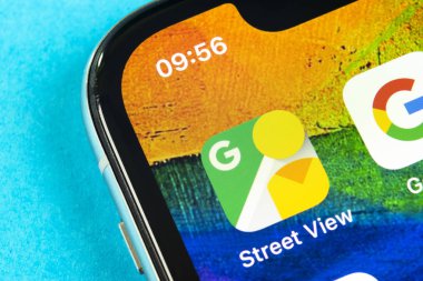Apple iphone X ekranında Google Street View uygulama simgesi yakın çekim. Google Streetview uygulama simgesi. Google Street görünüm uygulaması. Sosyal medya ağı