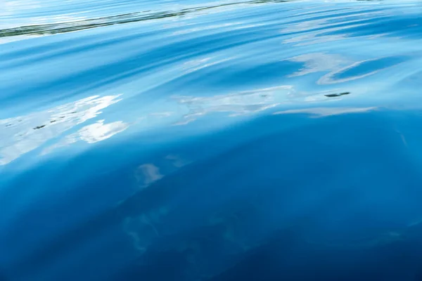 Вид Сверху Волну Голубой Цвет Глубокой Океанской Воды Морская Поверхность — стоковое фото