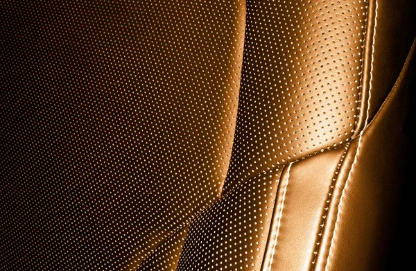 Moderní Luxusní Kožený Interiér Vozu Část Oranžové Kožené Sedačky Bílými — Stock fotografie