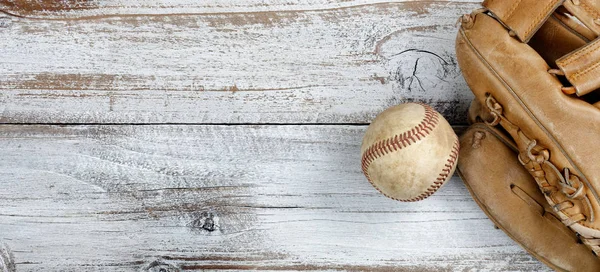 Overhead View Baseball Mitt White Vintage Wood — Stock Photo, Image