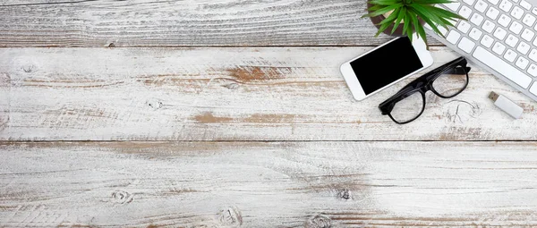 Kopya alanı bol olan beyaz rustik Resepsiyon çalışma üstten görünüm