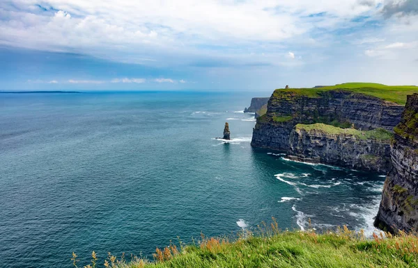İrlanda 'daki Moher Kayalıkları