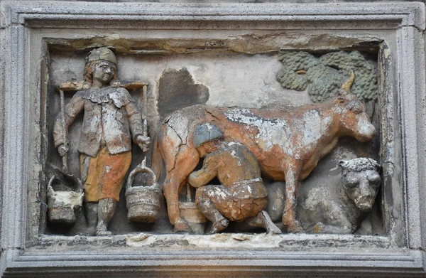 Esculturas Parede Edifício Medieval Bruges Bélgica — Fotografia de Stock