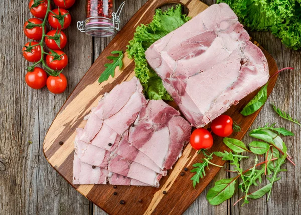 Roasted Pork Ham Kitchen Knife Roast Vegetables Dark Rustic Background — Stock Photo, Image