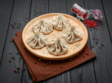 Gürcü köfte khinkali et, lezzetli ve sağlıklı gıda ile