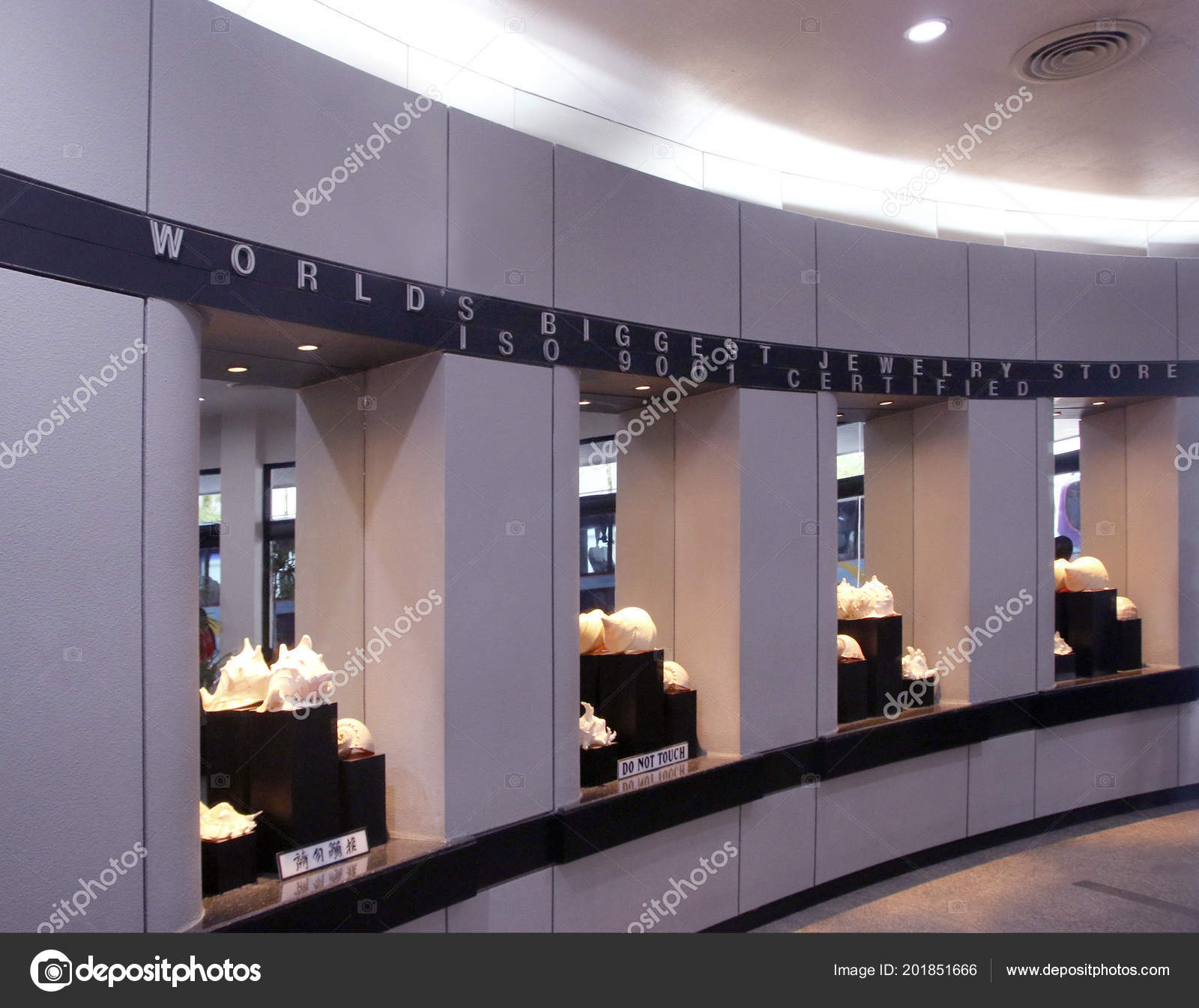 Biggest Jewelry Stores