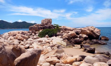 Tatlım Chong Promontory taş bahçe da bilinir. Şehir, Nha Trang yakınındaki, Vietnam yer alan turistik