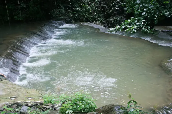 Vattenfall Vid Nang Manora Forest Park Phang Nga Provinsen Thailand — Stockfoto