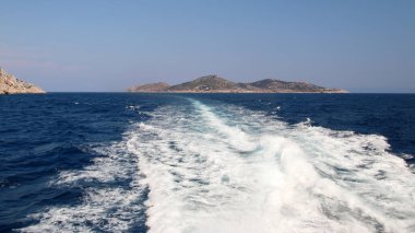 Gemi ufukta Symi adasıyla uyandı, Yunanistan
