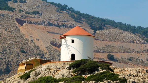 Szélmalom Parton Symi Sziget Panormitis Görögország — Stock Fotó