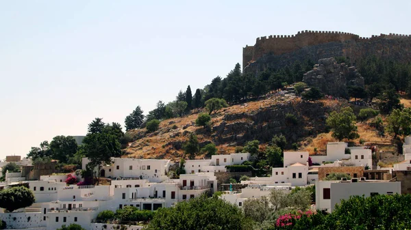 Pueblo Lindos Colina Acrópolis Isla Rodas Grecia —  Fotos de Stock