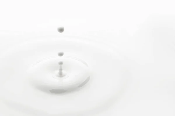 Splash Süt Damla Makro Yakın Çekim Arka Plan — Stok fotoğraf