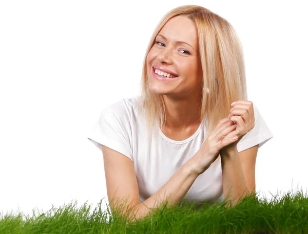 Vackra Unga Blonda Leende Kvinna Liggande Gräs Isolerad Vit Bakgrund — Stockfoto