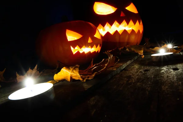 Halloween Citrouilles Tête Jack Lanterne Bougies Sur Fond Bois — Photo