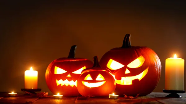 Halloween Abóbora Cabeça Jack Lanterna Velas Fundo Madeira — Fotografia de Stock