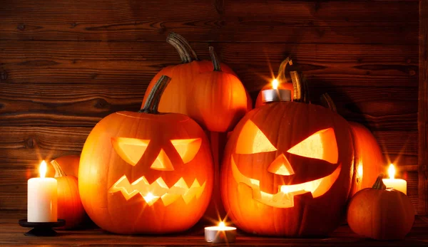 Halloween Pumpa Huvud Jack Lykta Och Ljus Trä Bakgrund — Stockfoto