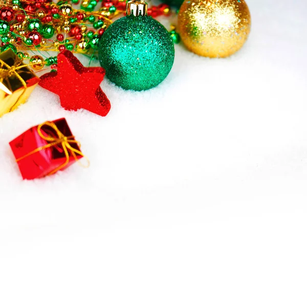 Mooie Verschillende Christmas Decor Sneeuw Close — Stockfoto