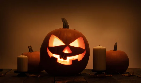 Grupo Calabaza Halloween Cabeza Jack Linterna Velas Sobre Fondo Madera —  Fotos de Stock