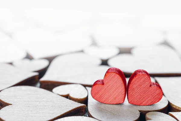 Відтінок Червоних Сердець Дерев Яним Тлом Щасливого Валентина — стокове фото