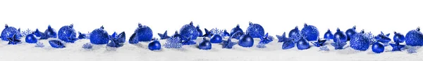 Julgränsen med blå smycken — Stockfoto