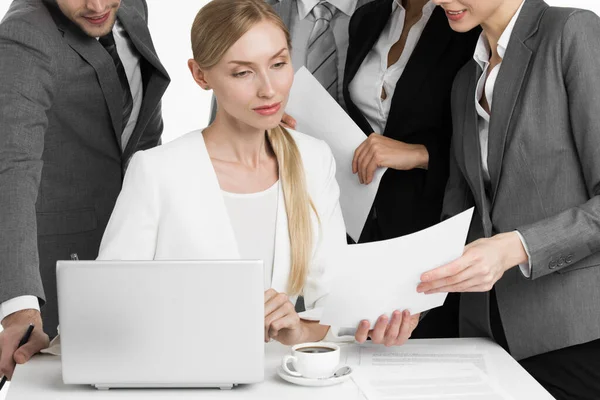 Business People Working Office Smiling Business Men Handing Documents Businesswoman — Stock Photo, Image