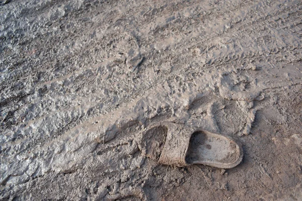 Children shoe left alone — Stock Photo, Image