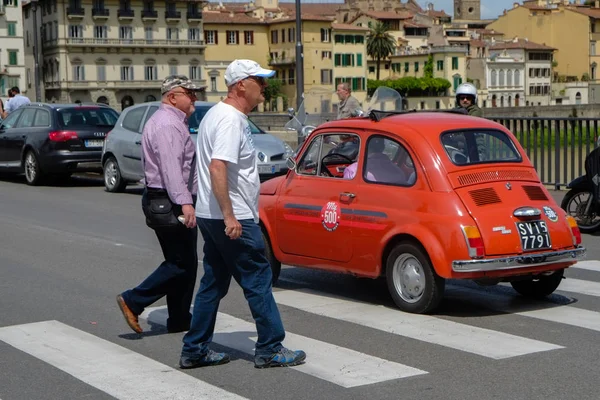 FIAT 500 coche de época — Foto de Stock