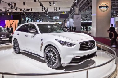 Rusya, Moskova, Merkezi'ne, 29 Ağustos - 9 Eylül 2012: Infiniti Qx70 4 Moskova Uluslararası Otomobil salonu (Mias 2012)