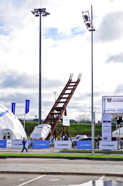 Rusya, Moskova, Merkezi'ne, 29 Ağustos - 9 Eylül 2012: Luxgen sokak yükleme testi-drtive 4 Moskova Uluslararası Otomobil salonu (Mias 2012 için)