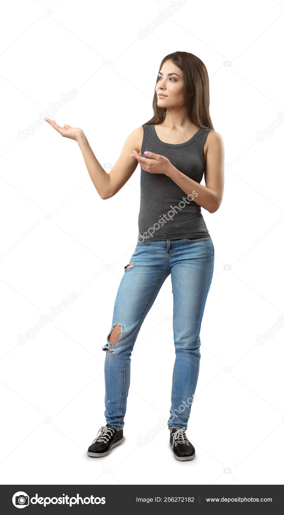 girl wear jeans and shirt
