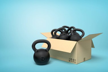 Mavi arka plan üzerinde birkaç siyah kettlebells dolu karton kutu 3d render.