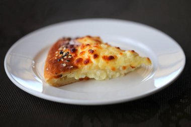 Restoranda peynir ile lezzetli pasta Makro fotoğraf