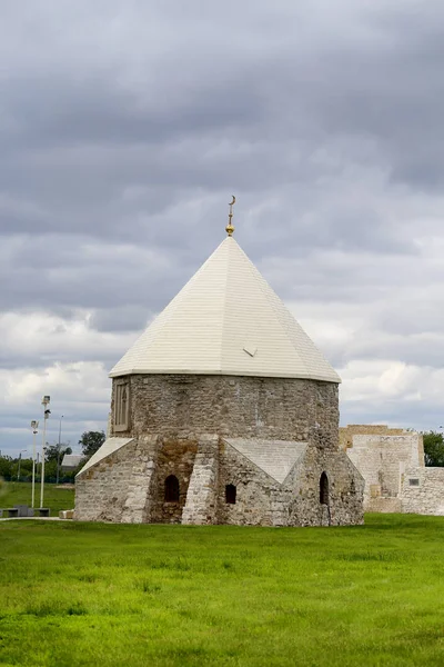 Hoto Yang Indah Timur Kuno Mausoleum Bolgar Tatarstan — Stok Foto