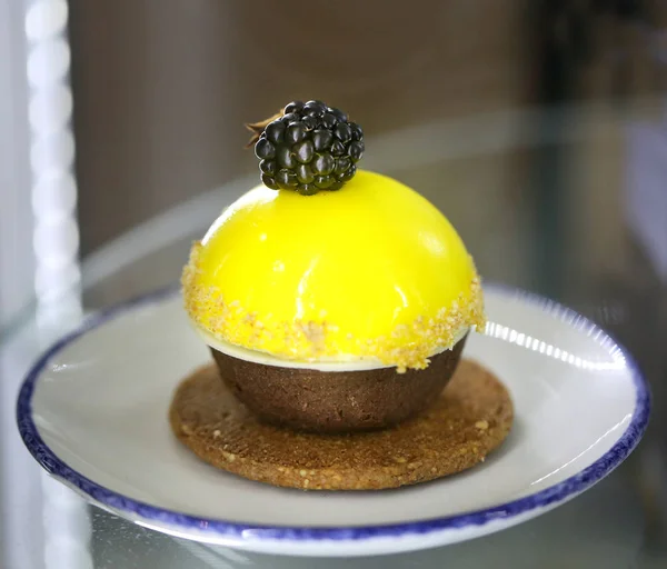 Foto Von Einem Hellen Makro Köstliche Süße Schokoladenkuchen Einem Restaurant — Stockfoto