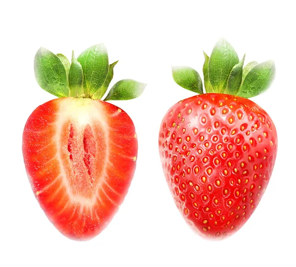 被隔绝的红色成熟的草莓的明亮的宏观相片和半裁减在白色背景 — 图库照片