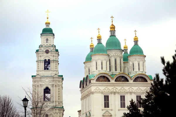 Kışın Güzel Mimari Fotoğraf Ortodoks Varsayım Katedralde Astrahan — Stok fotoğraf