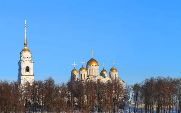 Foto Uma Antiga Igreja Cristã Vladimir Inverno — Fotografia de Stock