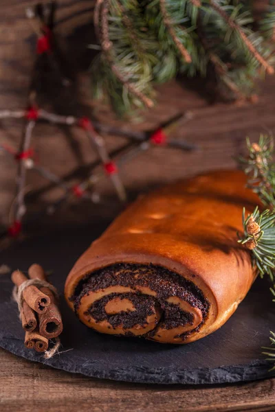 Poppy Seeds Roll Homemade Cake Rustic Wooden Background — Stock Photo, Image