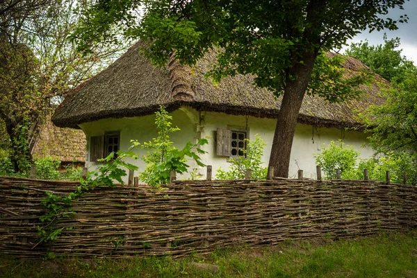 Maison Ancienne Dans Village Campagne Ukrainien Traditionnel — Photo