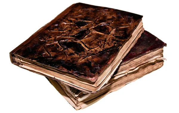Beyaz Arkaplanda Izole Edilmiş Eski Sihirli Kitaplar — Stok fotoğraf
