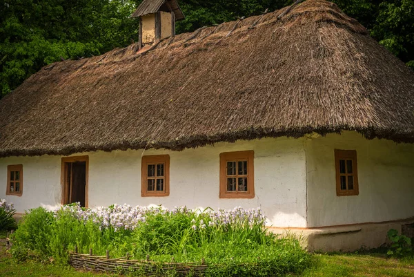 Maison Ancienne Dans Village Campagne Ukrainien Traditionnel — Photo