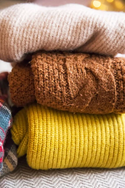 Φθινόπωρο Άνετα Μάλλινα Πουλόβερ Closeup Ζεστά Ρούχα Του Χειμώνα — Φωτογραφία Αρχείου