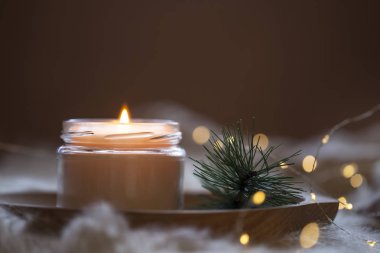 Festival Christmas mum ile kopya alanı, tatil kış dekorasyon mum ışıltı ışıkları ile