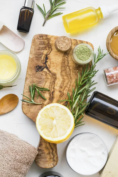 Wellness Stillleben Mit Bio Zutaten Draufsicht Auf Naturseife Ton Ätherisches — Stockfoto