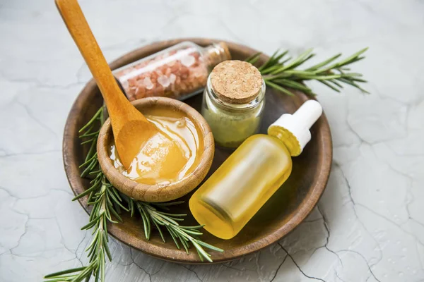 Přírodní organické lázeňské složky, přirozené kosmetické léčby — Stock fotografie