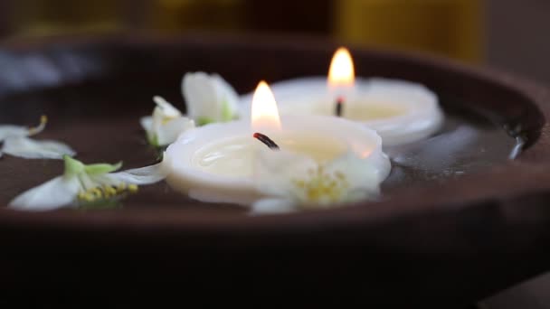 Velas Spa Encendidas Spa Tranquilo Relajar Tranquilo Concepto Naturaleza Muerta — Vídeo de stock