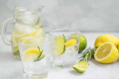 Kireç, limon, dondurma ile biberiye limonata, canlandırıcı buraya gel