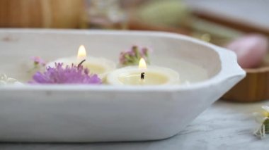 Spa mumlar yanan , sakin sakin sahne sağlık ve spa arka plan
