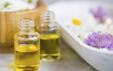 Spa yağı ile natürmort