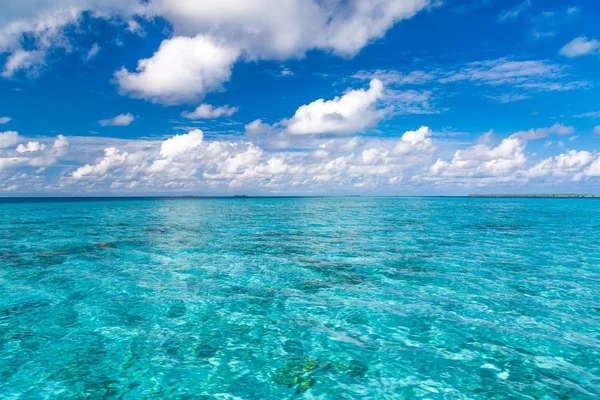 Increíble Vista Mar Laguna Tropical Cielo Increíble Con Nubes — Foto de Stock